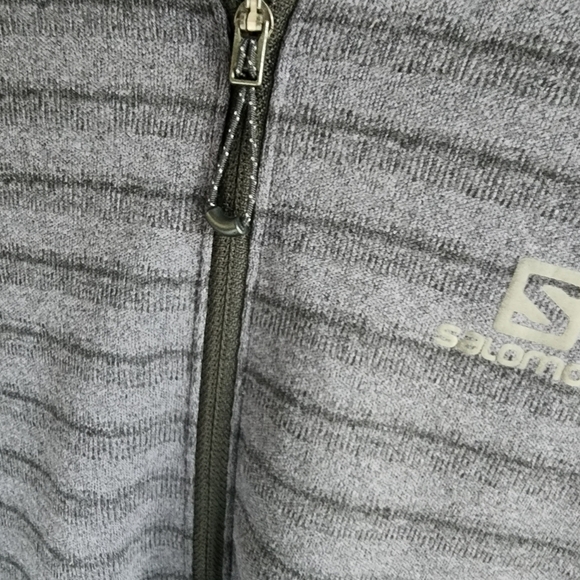 Salomon Lightning Half Zip Mid Layer Striped Running Shirt Size Medium Like New - Picture 8 of 9